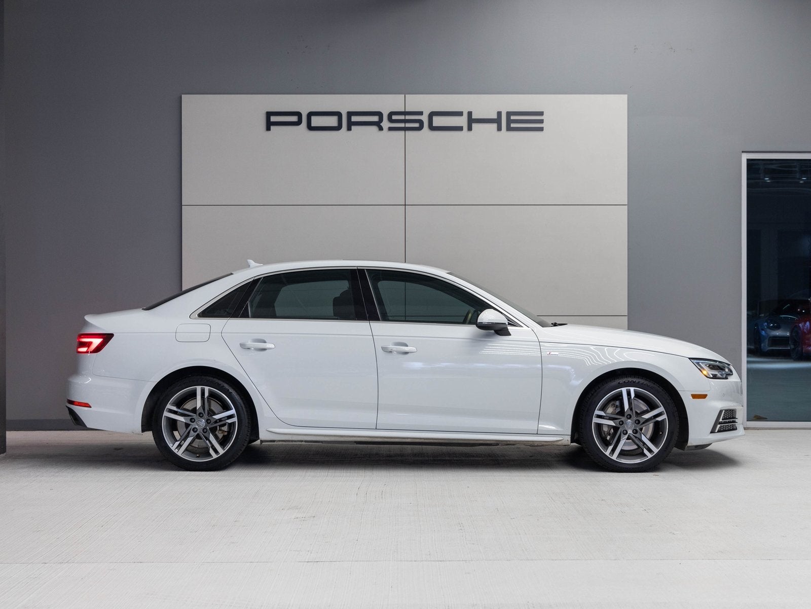 2018 Audi A4 Premium Plus