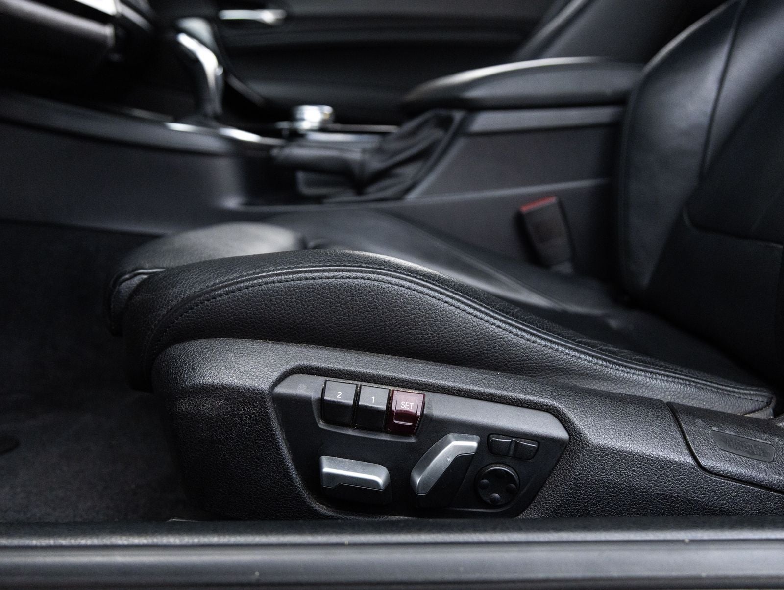 2017 BMW 2 Series 230i
