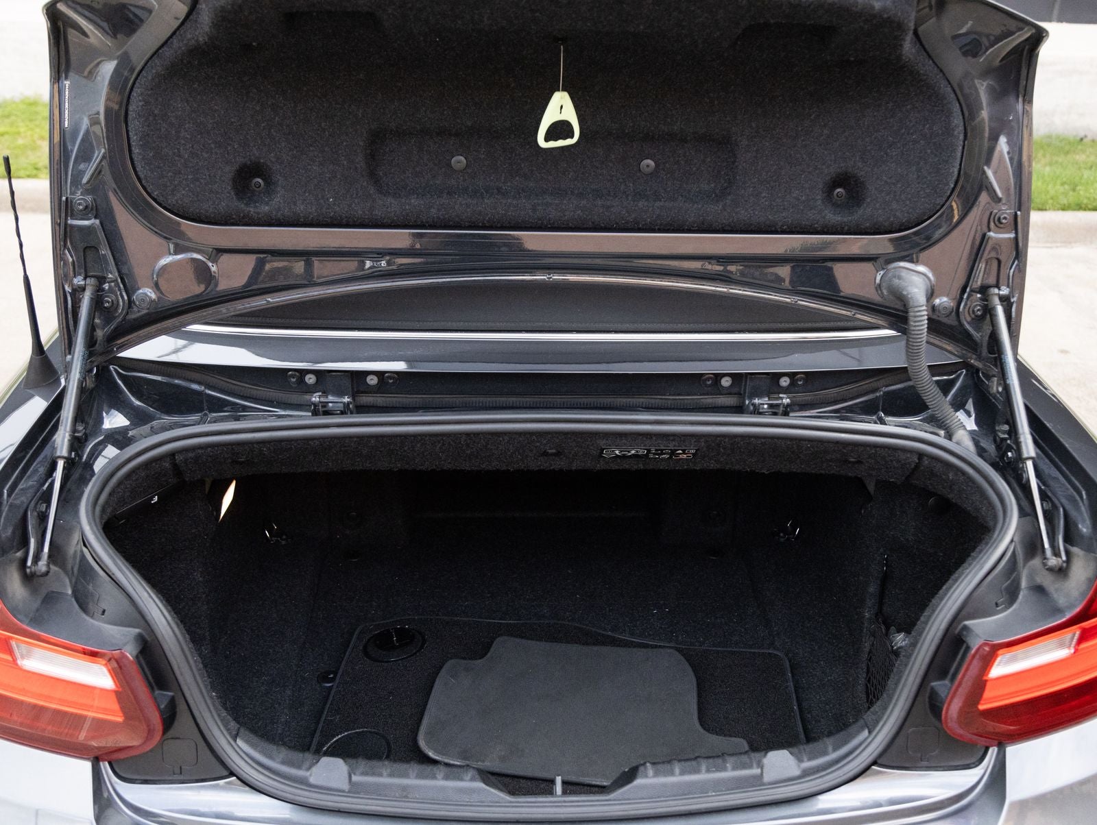 2017 BMW 2 Series 230i