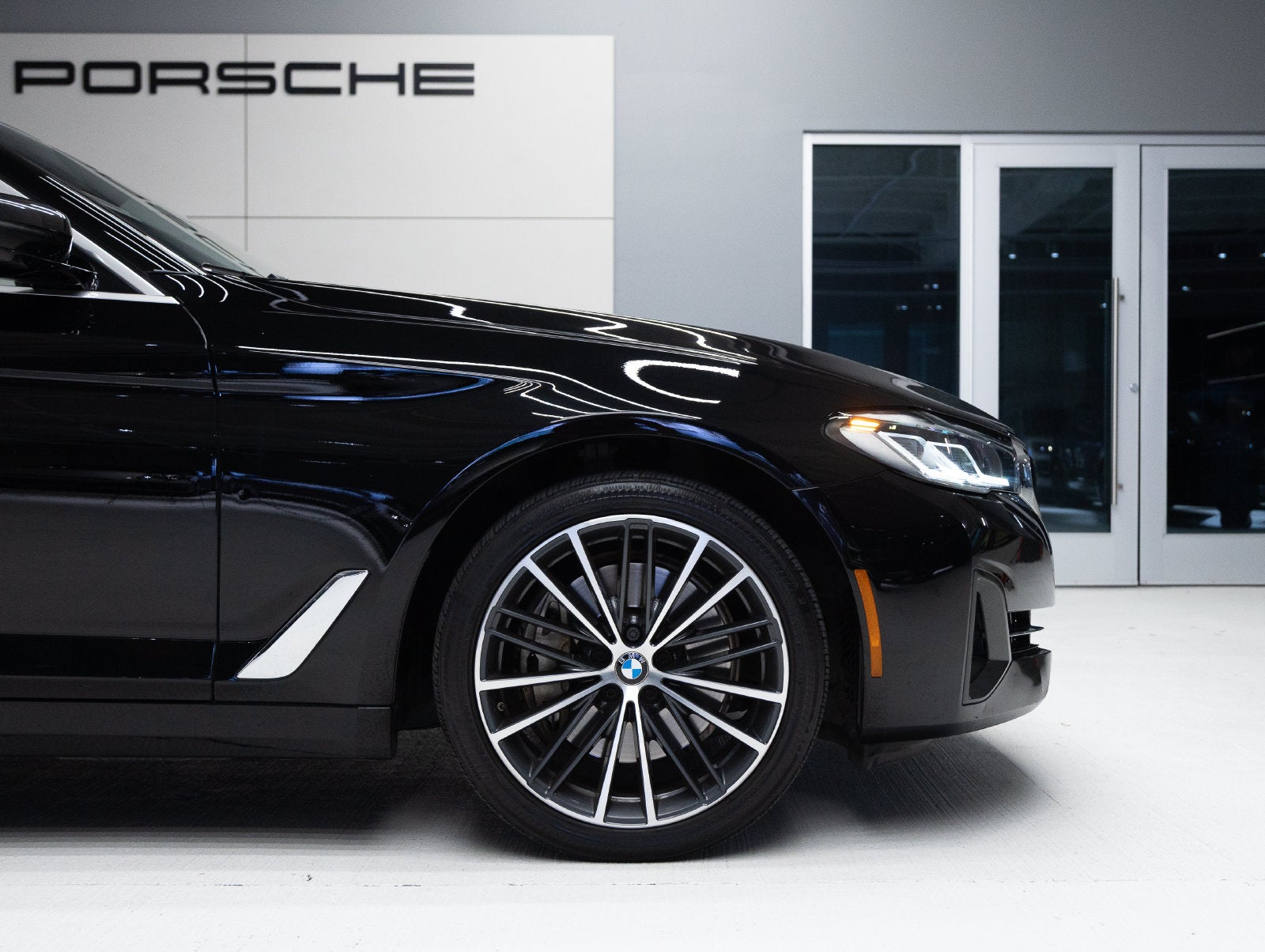 2022 BMW 5 Series 540i