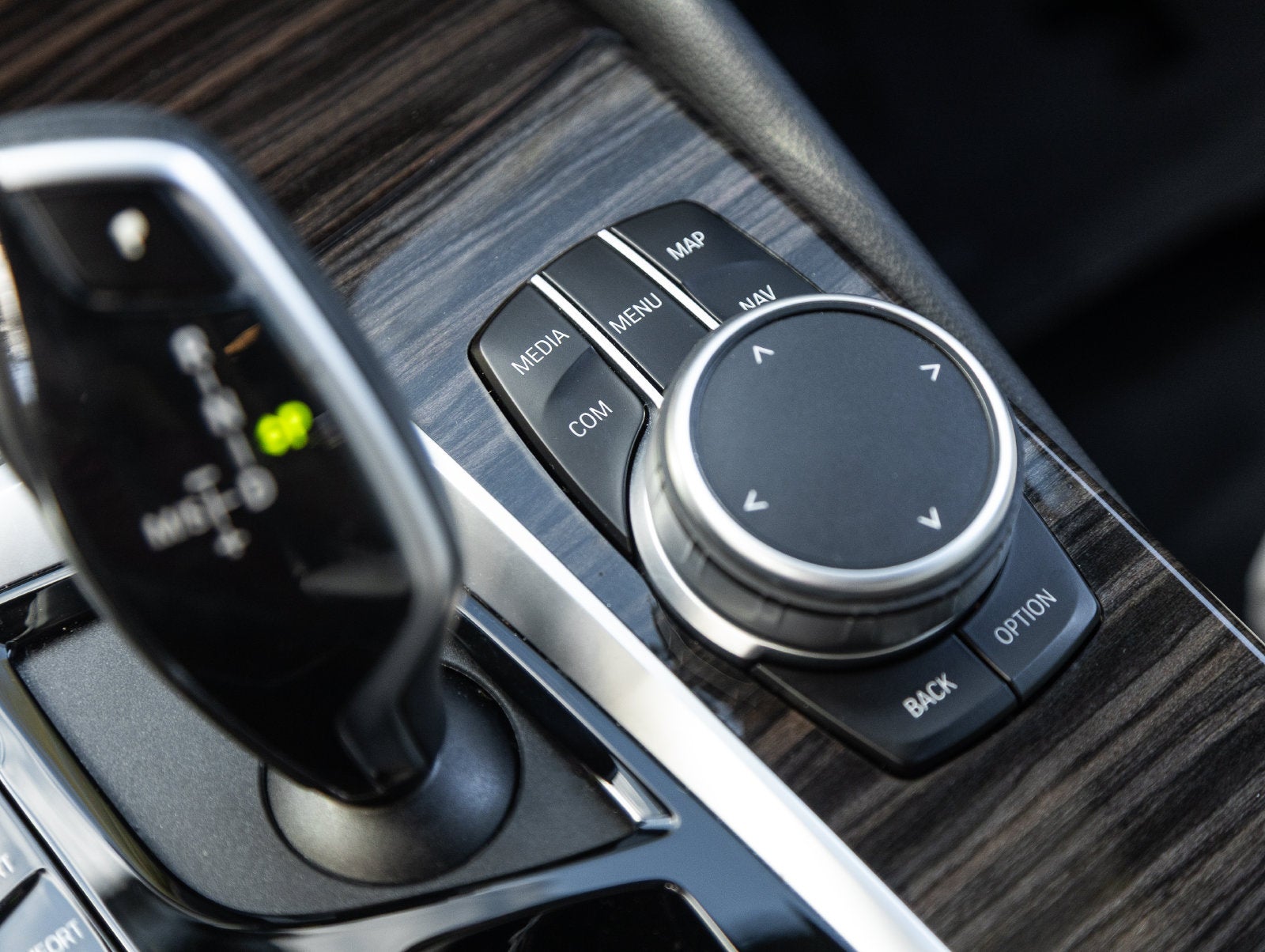 2022 BMW 5 Series 540i