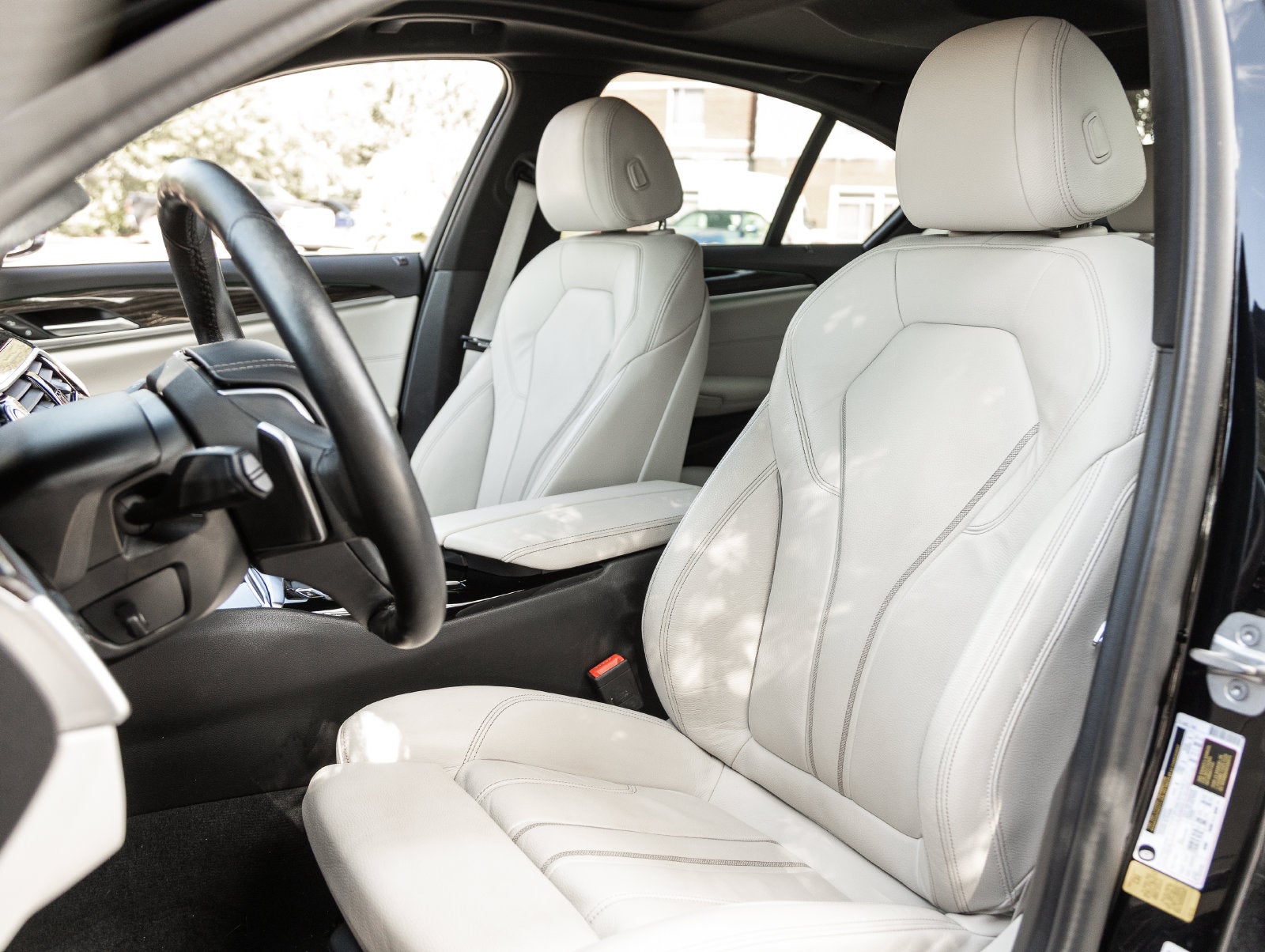 2022 BMW 5 Series 540i