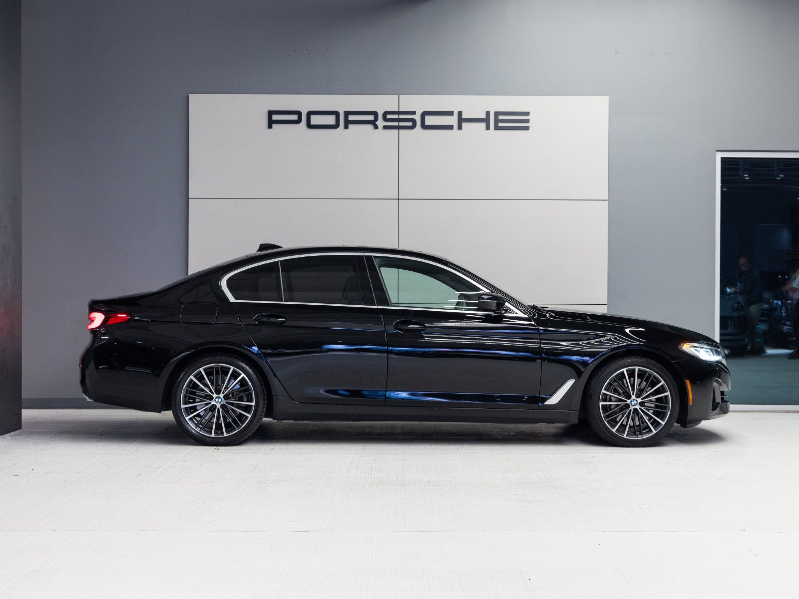2022 BMW 5 Series 540i