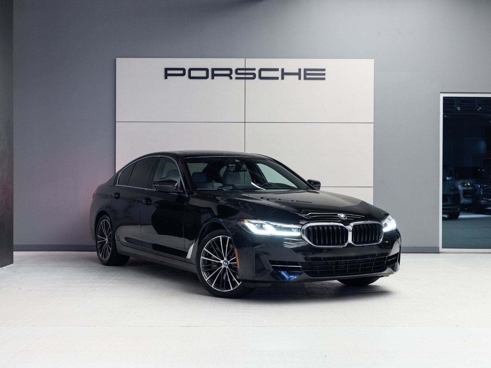 2022 BMW 5 Series 540i
