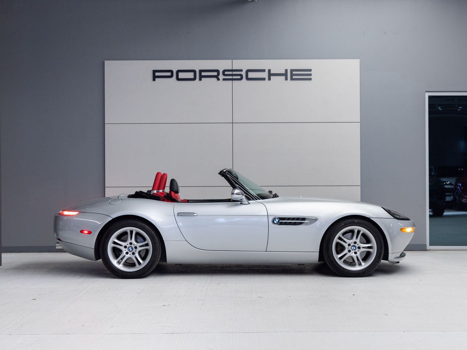 2001 BMW Z8 Z8 2dr Roadster