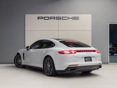 2018 Porsche Panamera Base
