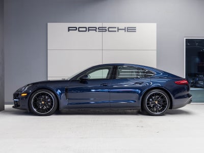 2020 Porsche Panamera Panamera