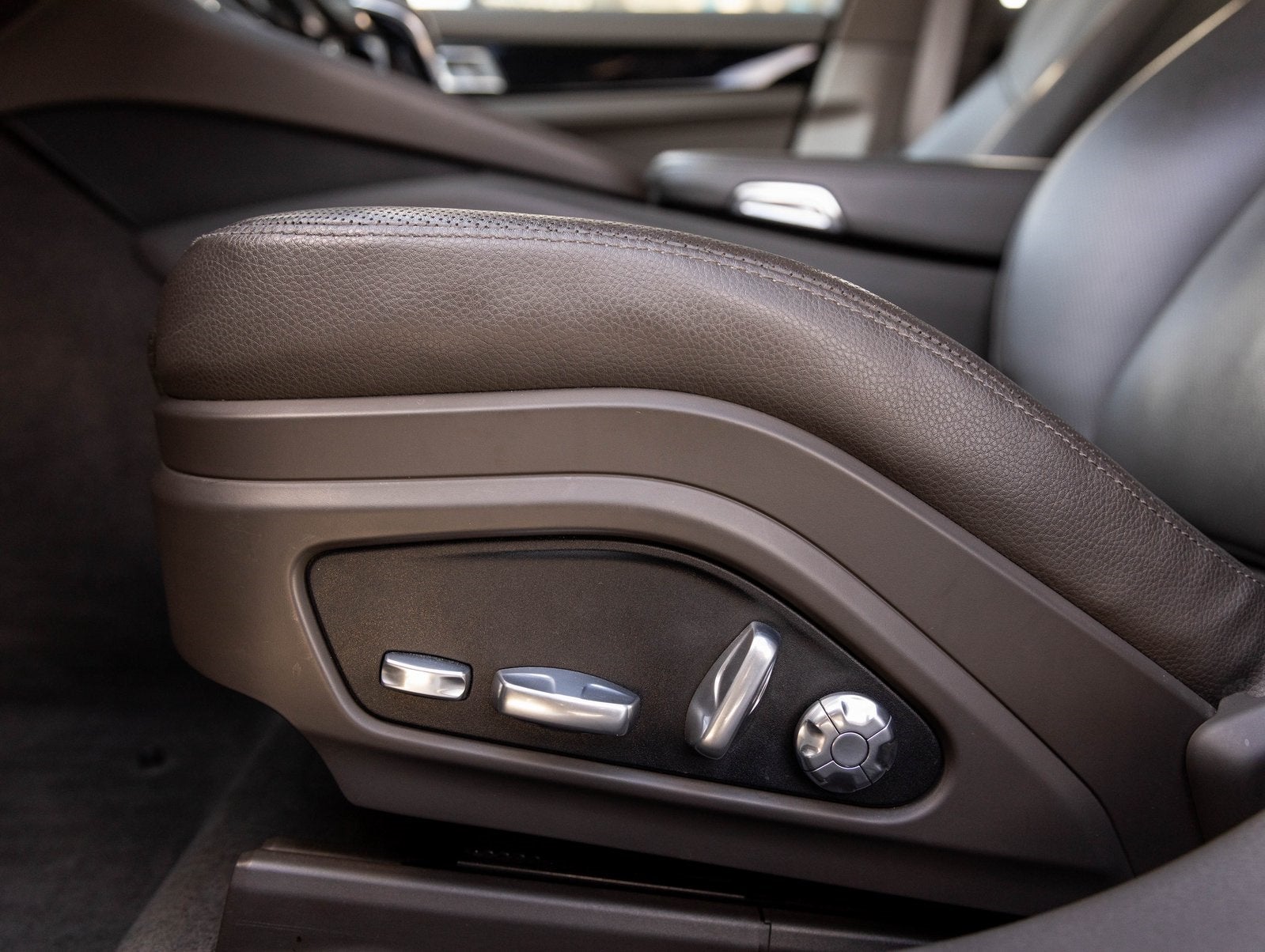 2020 Porsche Panamera Panamera