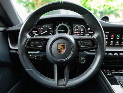 2022 Porsche 911 Carrera