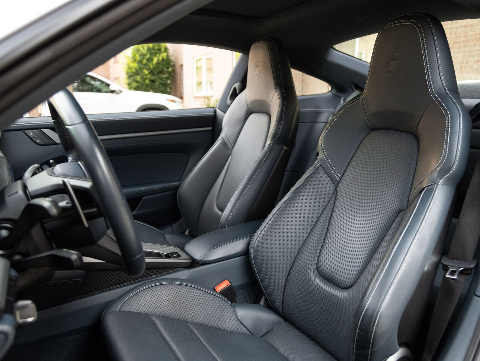 2022 Porsche 911 Carrera