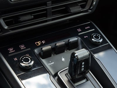 2020 Porsche 911 Carrera