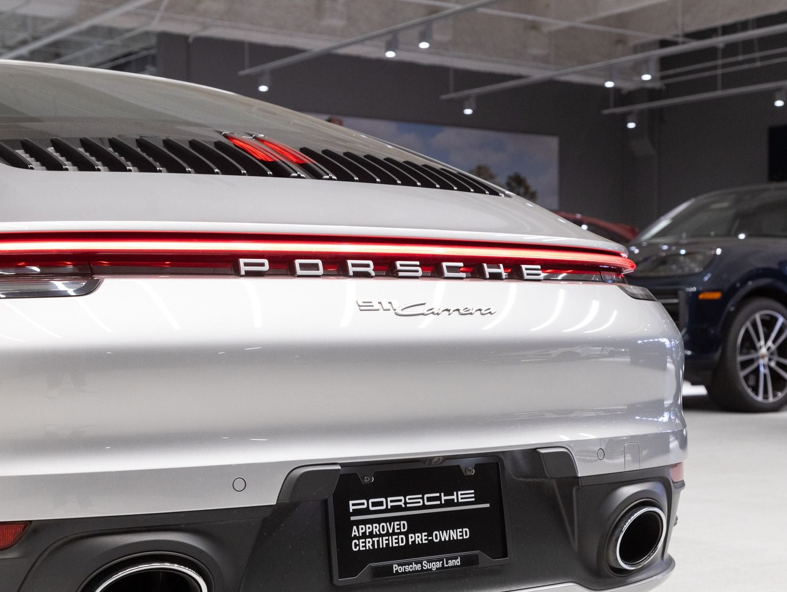 2020 Porsche 911 Carrera