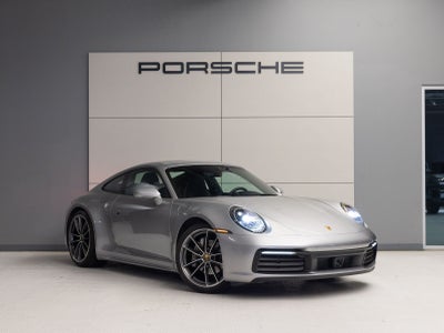 2020 Porsche 911 Carrera