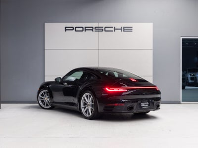 2020 Porsche 911 Carrera