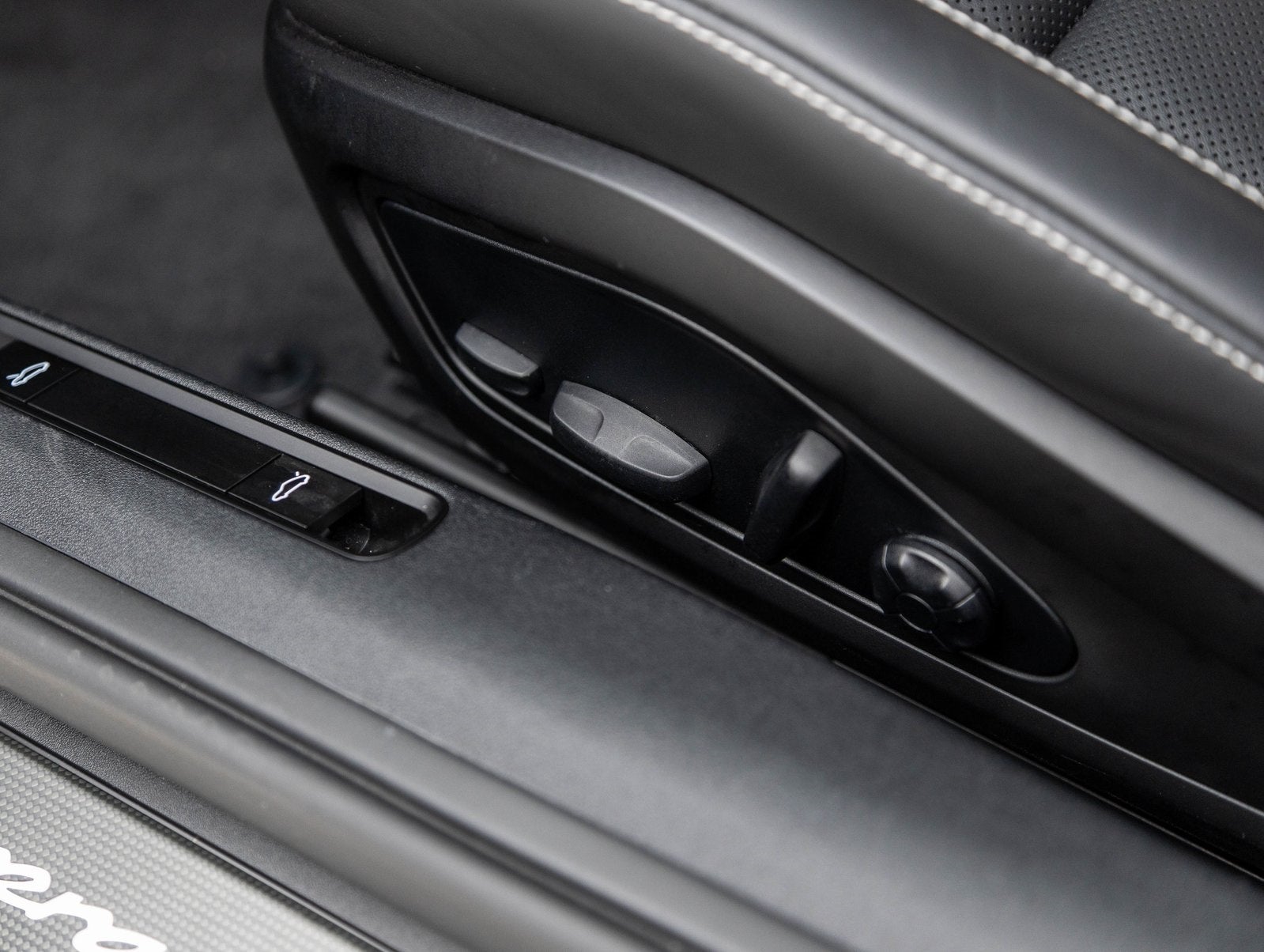 2025 Porsche 911 911 Carrera