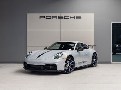 2025 Porsche 911 Carrera T