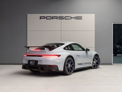 2025 Porsche 911 Carrera T