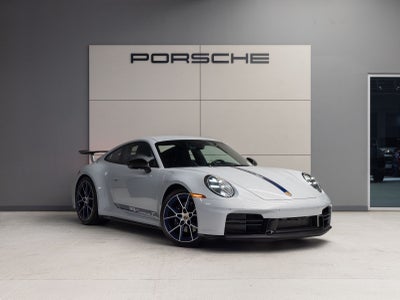 2025 Porsche 911 Carrera T
