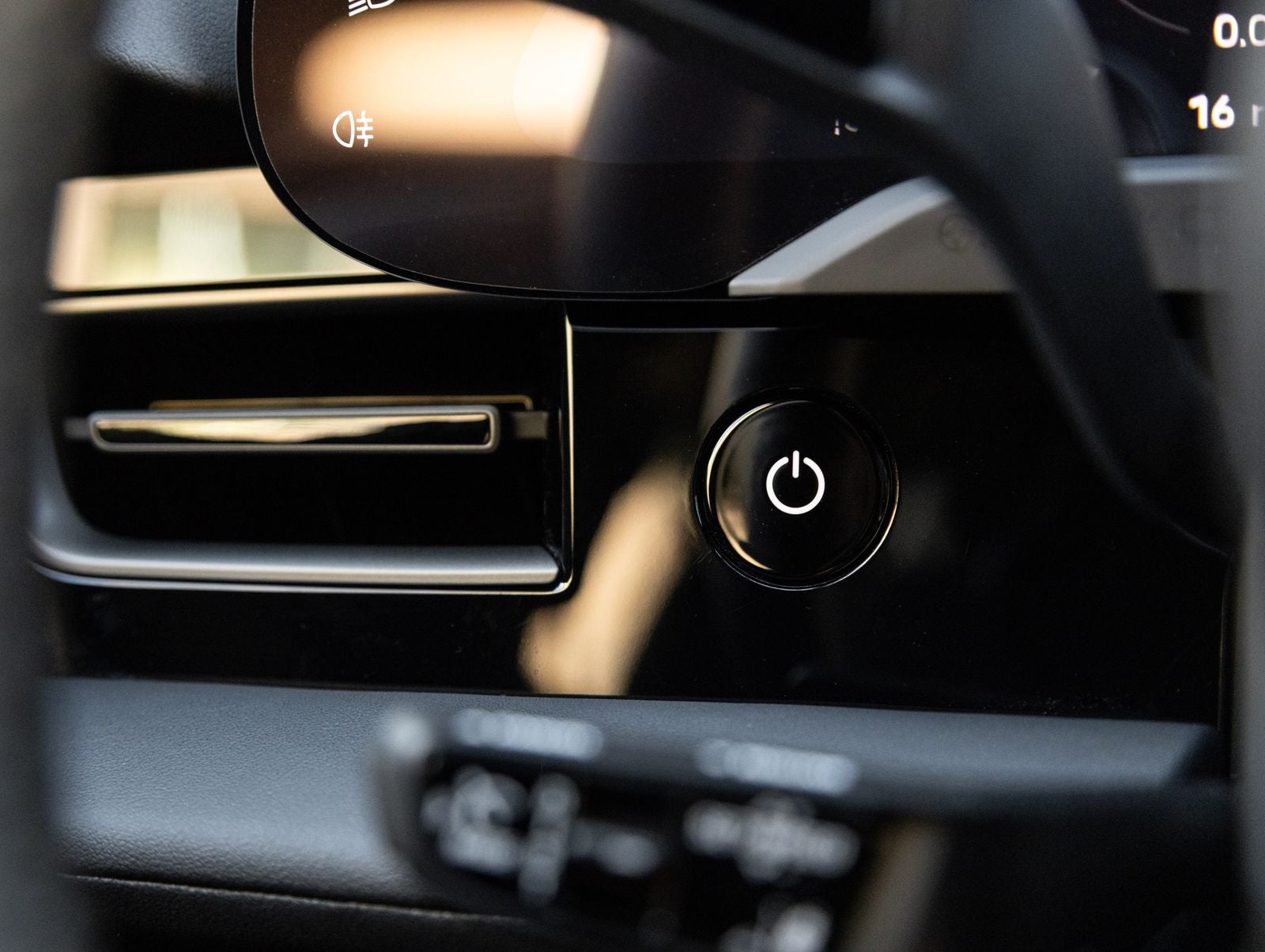 2026 Porsche Taycan RWD