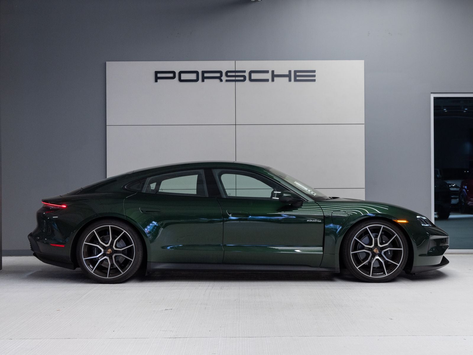 2026 Porsche Taycan RWD