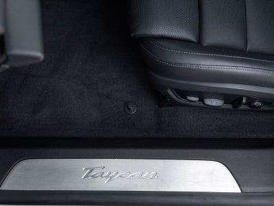 2025 Porsche Taycan Taycan