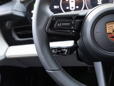 2026 Porsche Taycan 4 Black Edition
