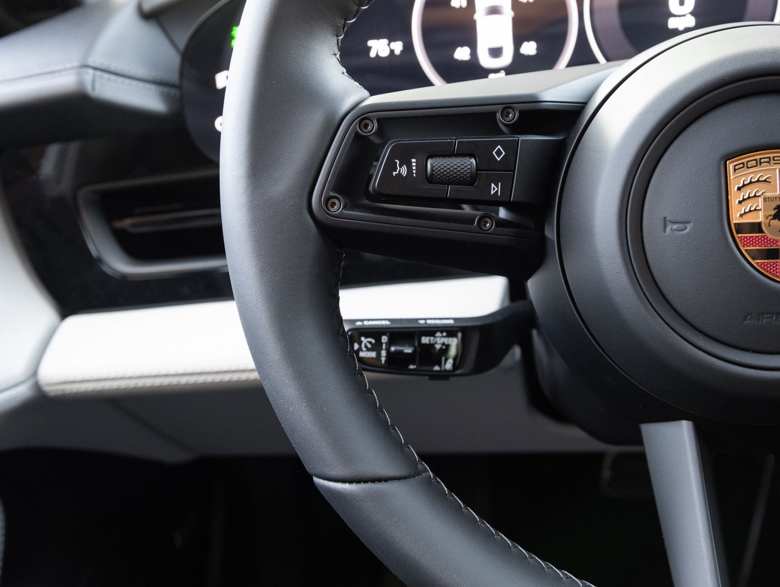 2026 Porsche Taycan 4 Black Edition