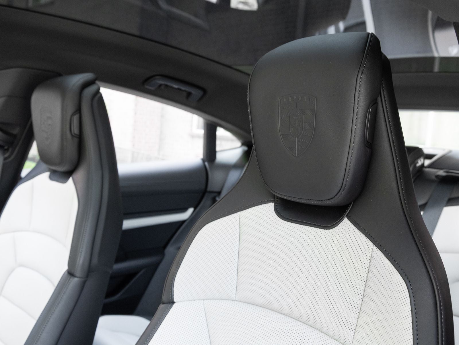2026 Porsche Taycan 4 Black Edition