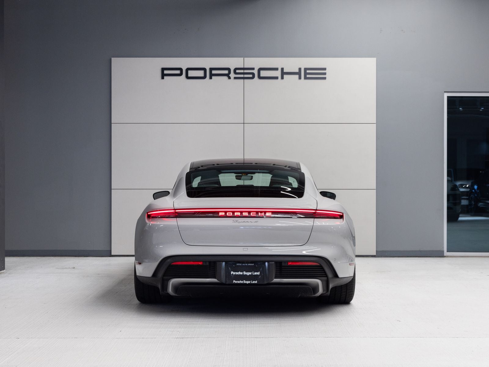 2026 Porsche Taycan 4 Black Edition