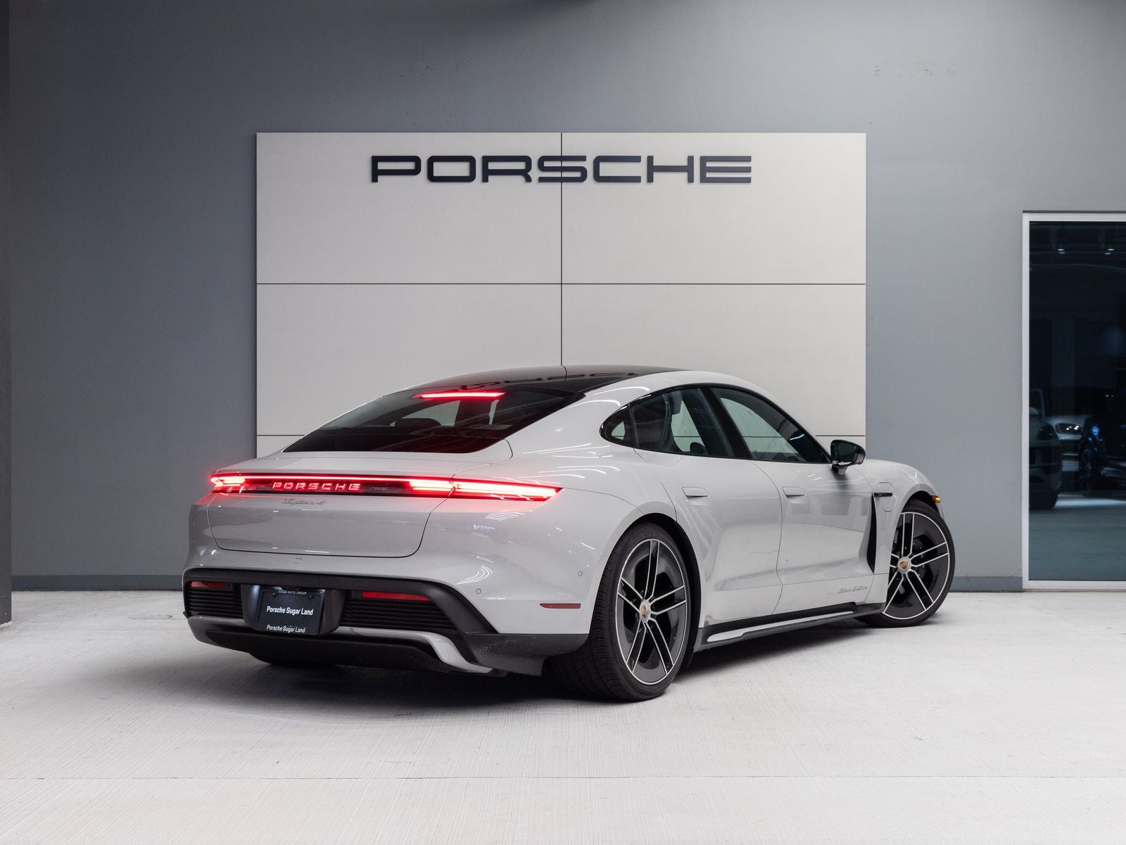 2026 Porsche Taycan 4 Black Edition