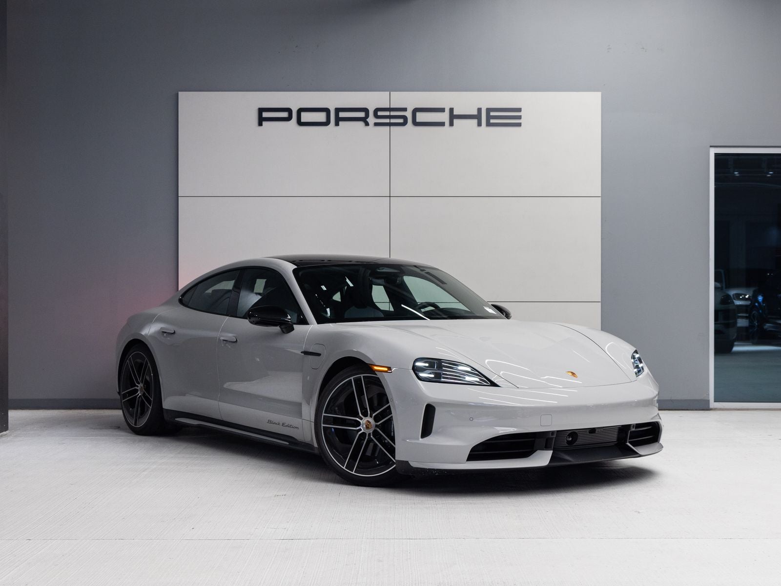 2026 Porsche Taycan 4 Black Edition
