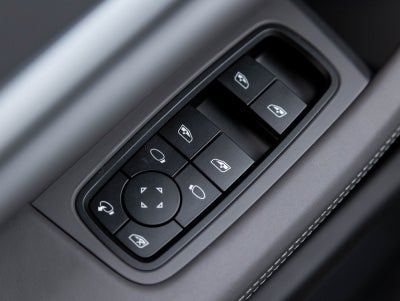 2025 Porsche Taycan Taycan 4