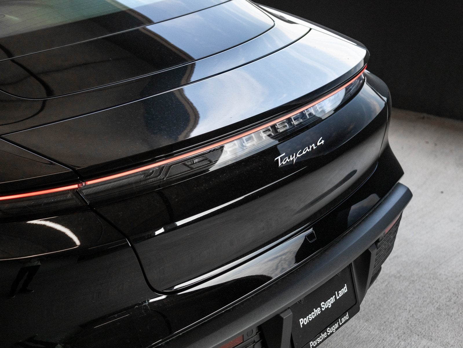 2025 Porsche Taycan Taycan 4