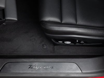 2025 Porsche Taycan RWD