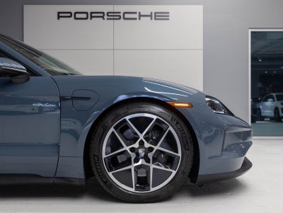 2025 Porsche Taycan Taycan 4