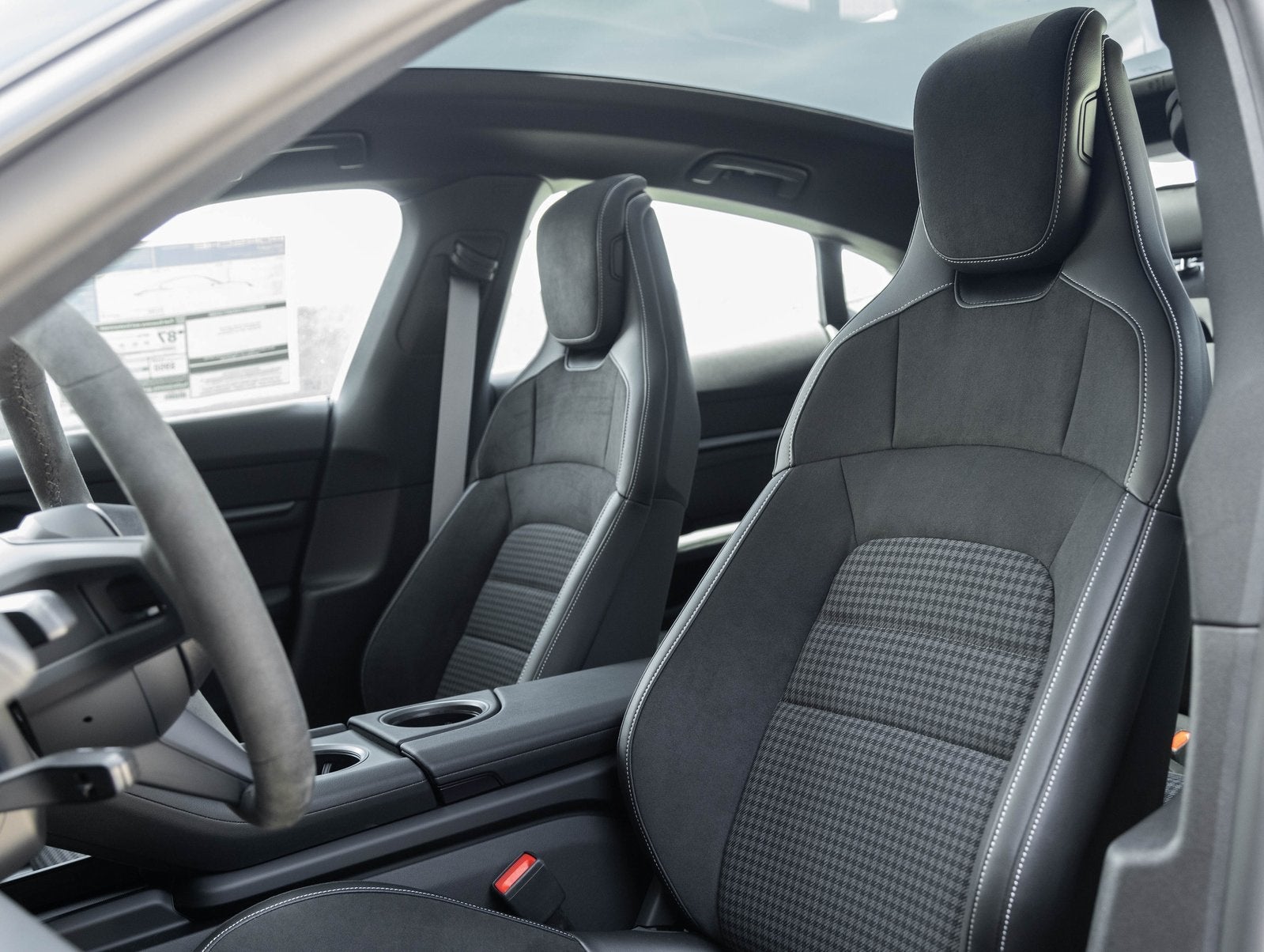 2025 Porsche Taycan Taycan 4