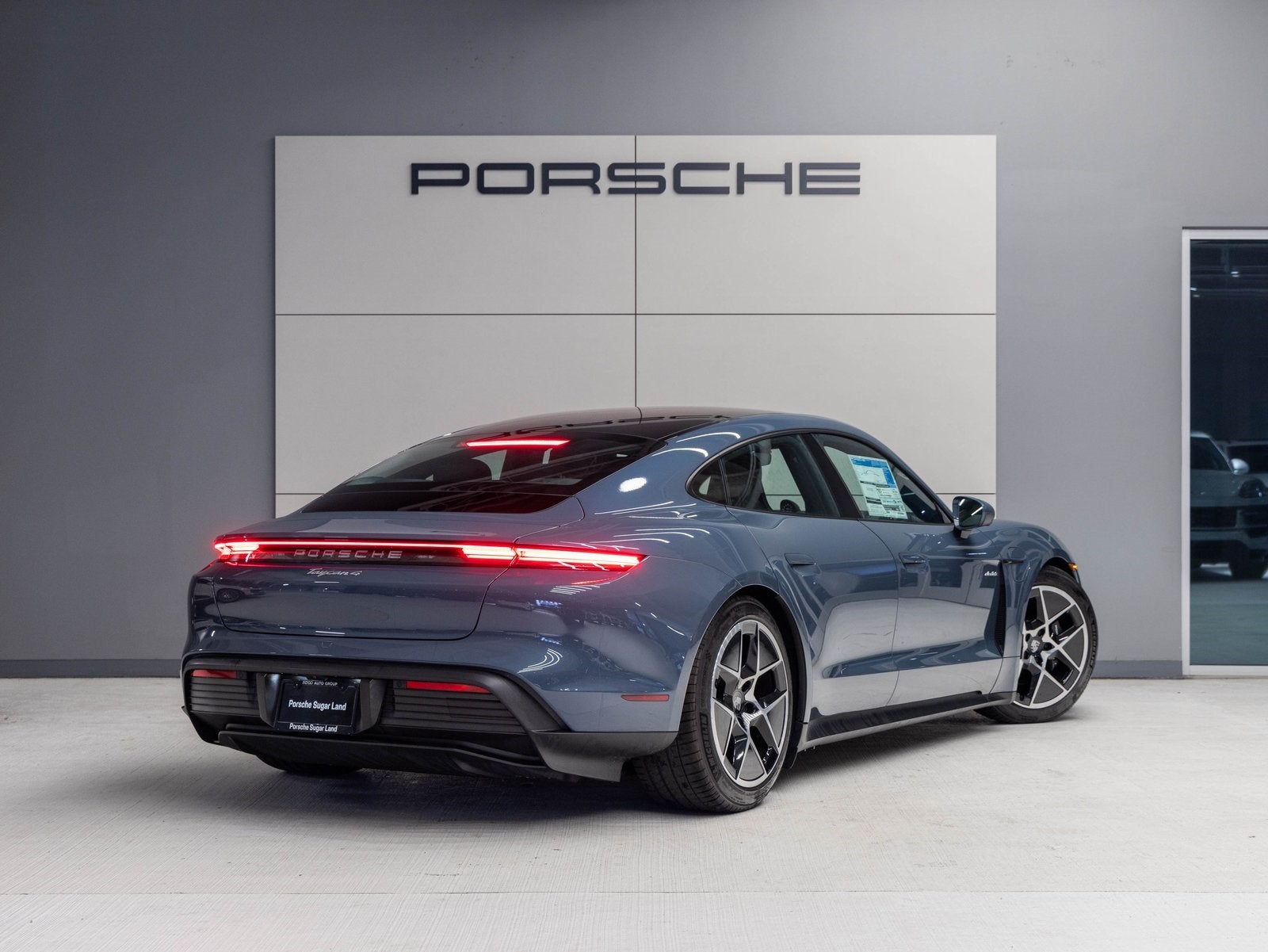 2025 Porsche Taycan Taycan 4