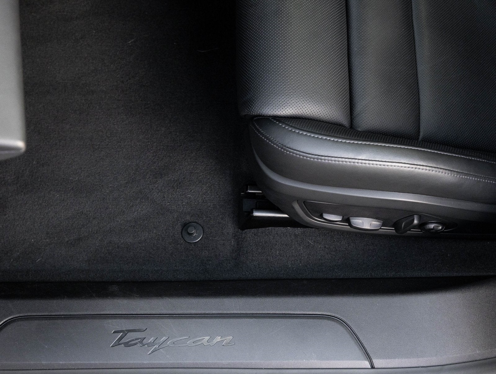 2023 Porsche Taycan Taycan (MY23)