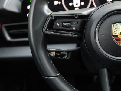 2025 Porsche Taycan Taycan