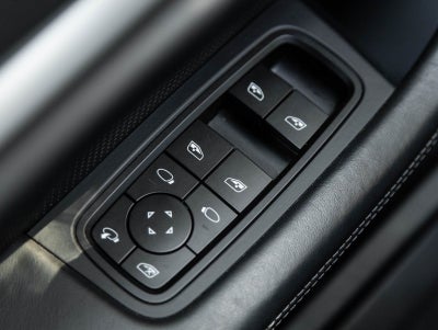 2025 Porsche Taycan Taycan