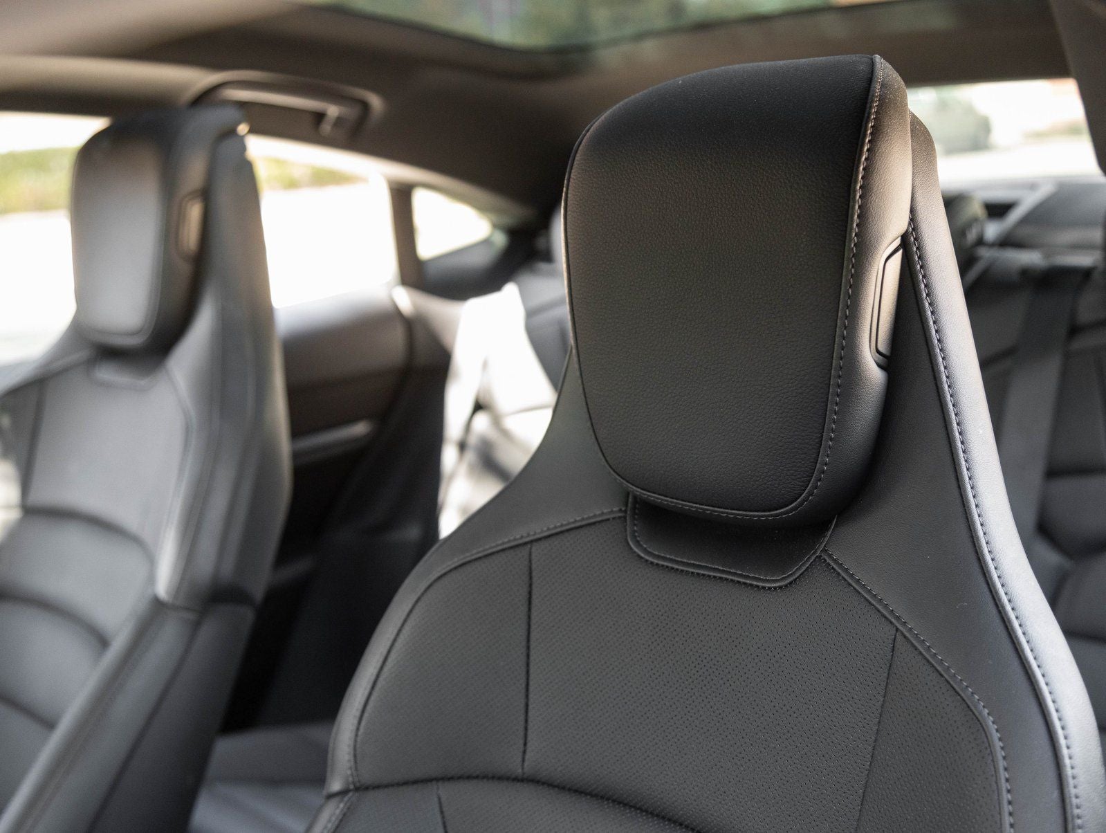 2025 Porsche Taycan Taycan