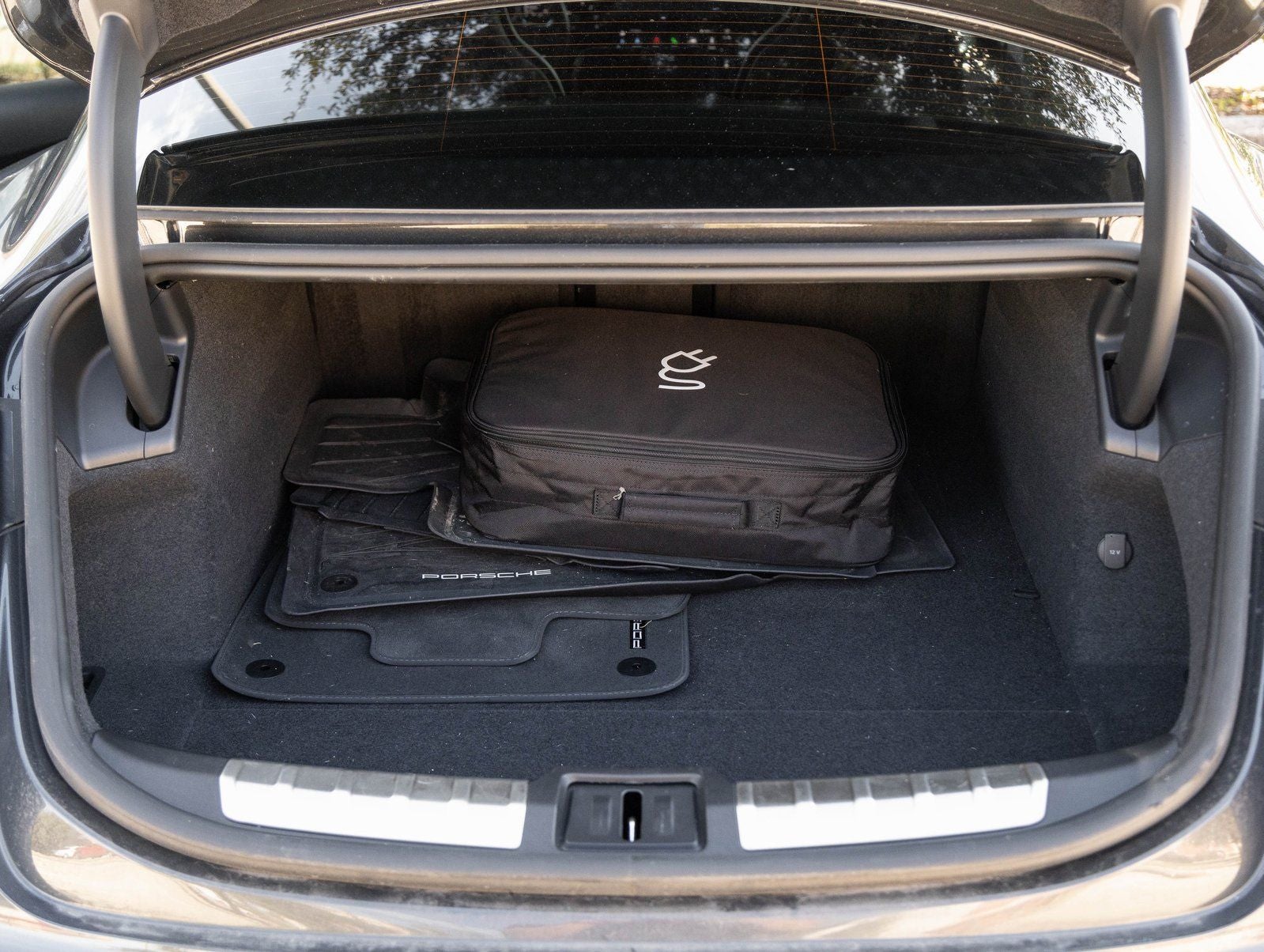 2025 Porsche Taycan Taycan