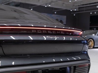 2025 Porsche Taycan Taycan