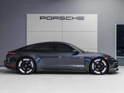 2025 Porsche Taycan Taycan