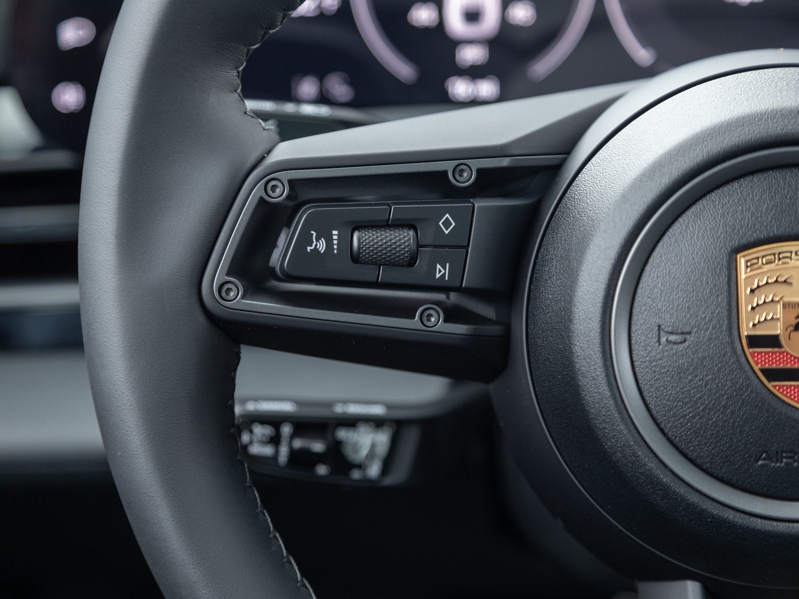 2025 Porsche Taycan Taycan