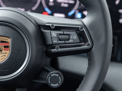 2025 Porsche Taycan Taycan