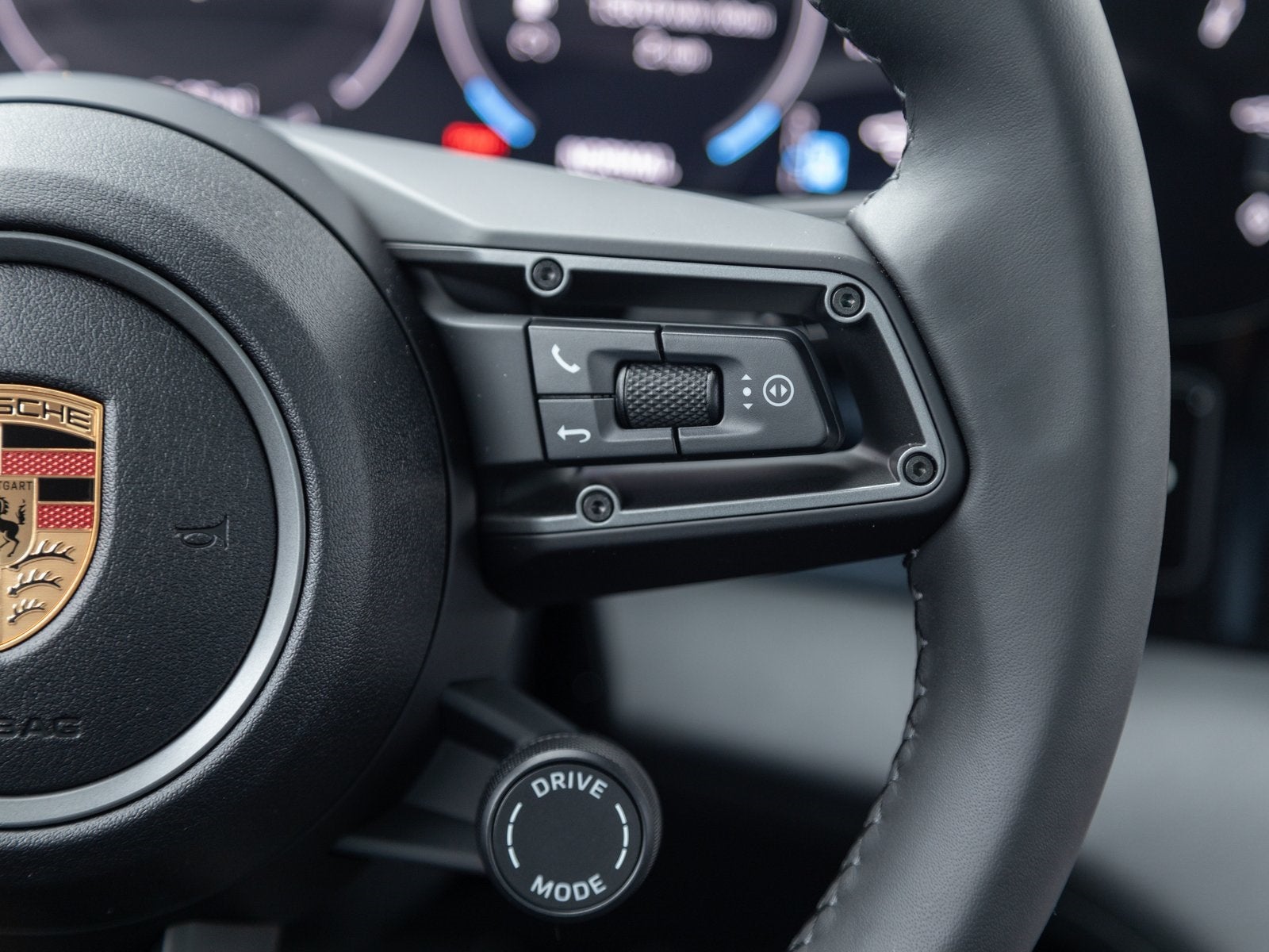 2025 Porsche Taycan Taycan