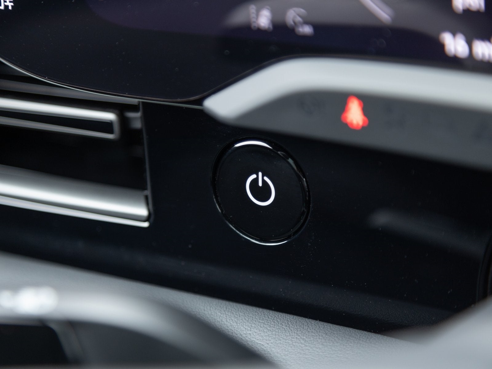 2025 Porsche Taycan Taycan