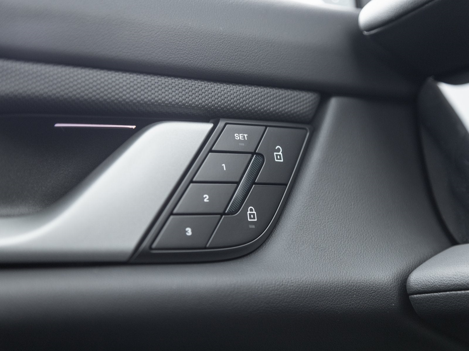 2025 Porsche Taycan Taycan