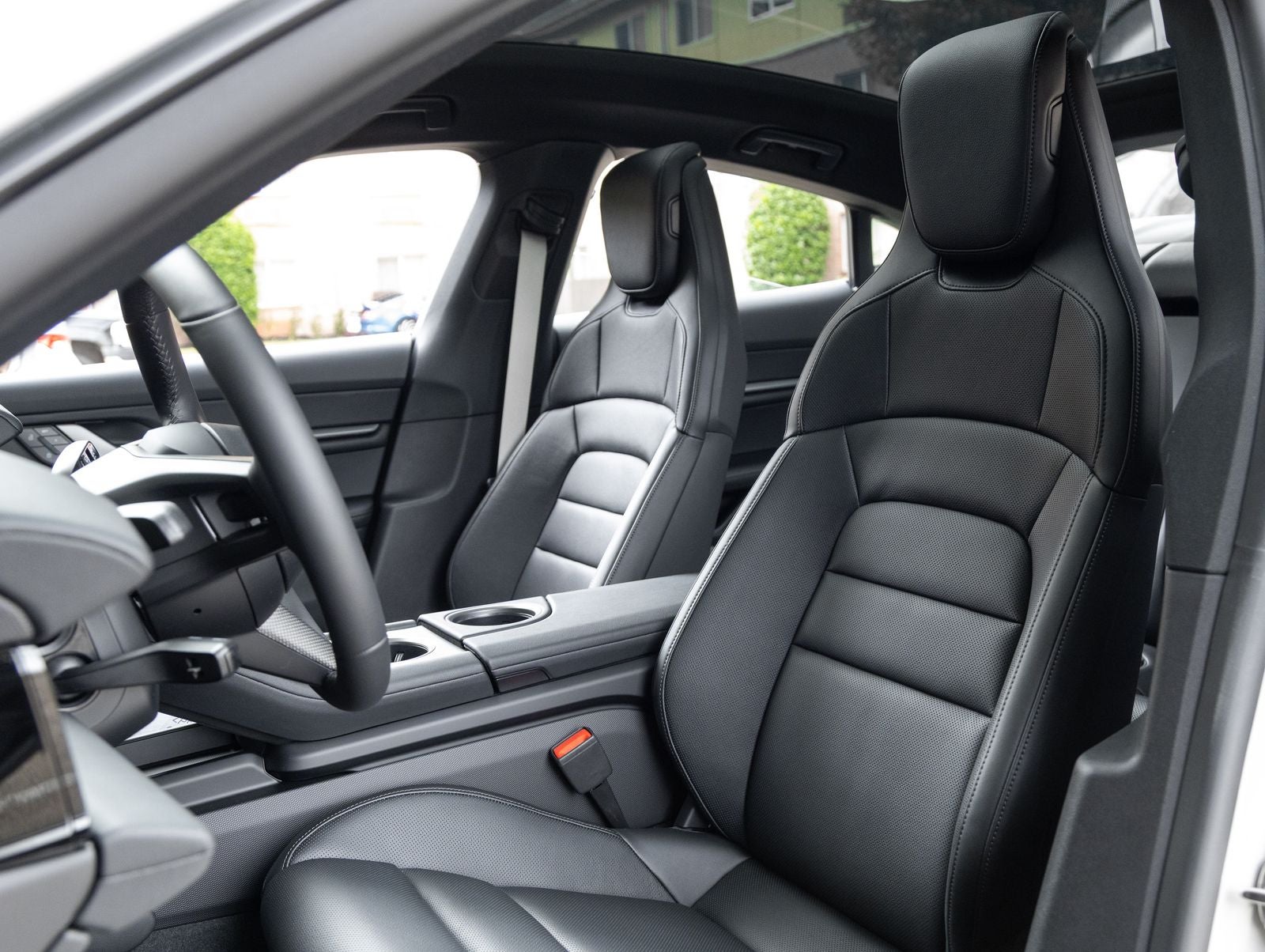 2026 Porsche Taycan 4